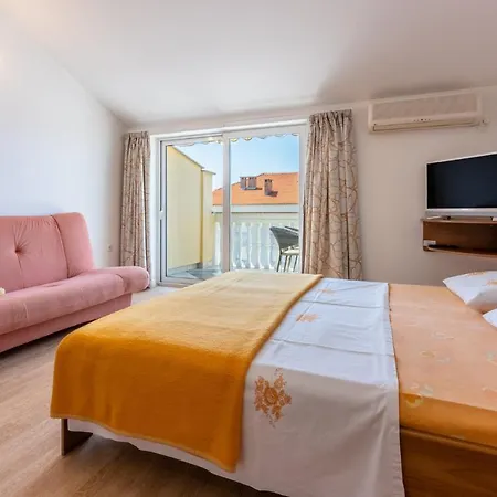 Ciara Apartman